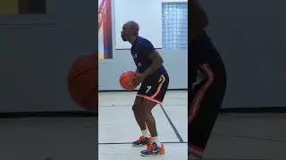 How to create space on your jumper #basketball #basketballtrainer #nba #hoopstraining