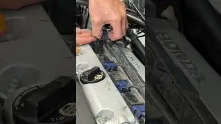 Replace Spark plugs Honda Element #automobilerepair #sparkplugs