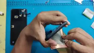 Google Pixel 4 LCD Light Saber Green Line (LCD Replacement)