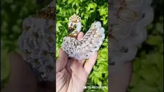 Белый лебедь брошь