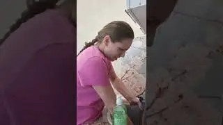 Уход за кошкой 1 Часть как мыть