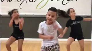 NGKS - Menina Maluca - Passinho dos Maloka