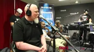 Brother Ali Freestyles over the 5 Fingers of Death on 