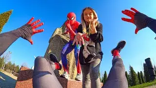 SPIDER-MAN TWINS CAN'T GET RID OF THE NEIGHBOR GIRLS IN LOVE (Romantic Love story with Spider-Man)