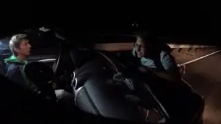 Катаемся на капоте ночью