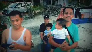 La Dawa Family at Walengkabola Beach