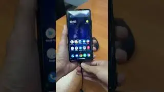 Is it possible to connect a mouse to a phone?