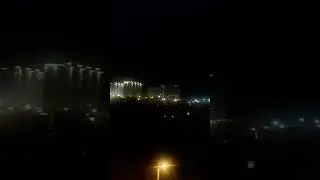 Еще молнии и молнии. Стена молний.