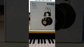 Akg K92 Closed Back Studio Monitoring Headphones