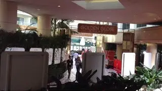 Craig Seidl gets kicked out of the Golden Globes