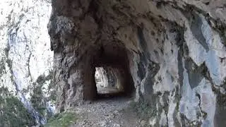 camino hasta la Senda del Cares