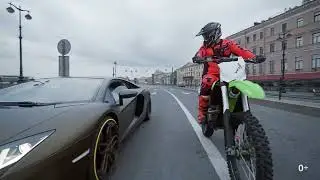 LAMBORGHINI vs KAWASAKI Мотоцикл срезал по реке