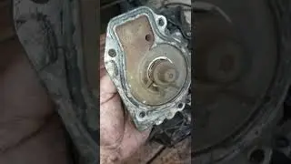 Как делают капиталку b20z1#honda#своимируками #машина #crv#b20z1#капиталка