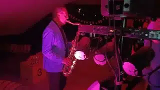 Saxofonist Peter (bekend van Candy) met de Gooise DJ. #Shorts