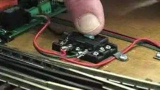 Non-Derail Circuit Board with Corrected Insets