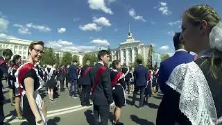 Выпускники с/ш 37 Уфы идут на Весенний бал 2017 .