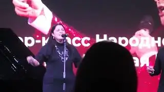 Николай Басков со студенткой МГИКА. Джазовое пение.