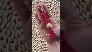 Diy chaveiro Macramê #handmade#knot#macrame#art#cord#artesanato#diy#ornaments