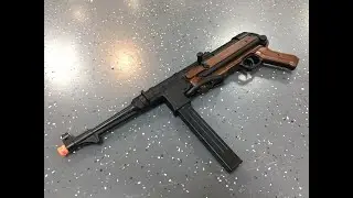 1 Minute Review Feat: AGM MP40 AEG
