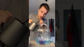 Ich mache ein Glitzergetränk in meiner Trink-Handtasche 😂👜
