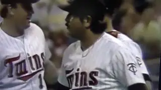 Minnesota Twins Spell Relief: Jeff Reardon Keith Atherton Juan Berenguer