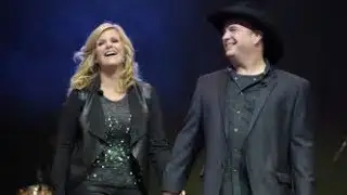 💜 Garth Brooks 💜 Trisha Yearwood 💜 Sing Medley Of Artists Songs 💜