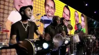 Sorriso Maroto - Na Cama - Clipe Oficial (DVD Ao Vivo em Recife)