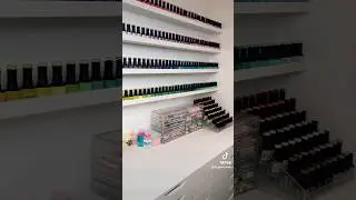 Now that the gel Polish wall is up! Time to organise the tops of my units🌸 #nailtech #nailroom