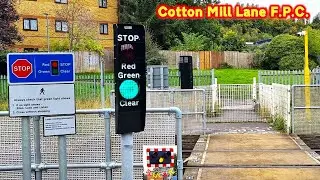 Cotton Mill Lane (Footpath) Level Crossing, Hertfordshire
