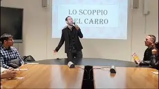Lorenzo Andreaggi canta al liceo Russel-Newton di Scandicci IL VALZER DELLA POVERA GENTE