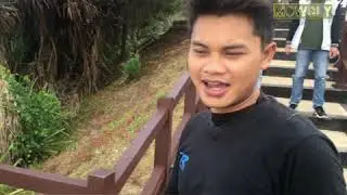 PESONA PANTAI MENGANTI