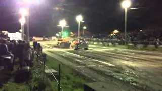 Diablo truck pulling Richmond Quebec. Pull off WIN