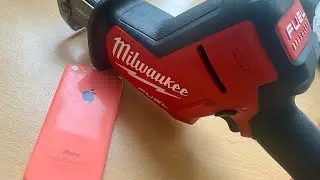 Распаковка iphone of сабельной пилой Milwaukee m18 fuel FHZ-0X она же 2719-20