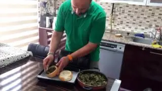 Ekmek arası ıspanaklı yumurta