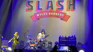 Always on the run by Slash - Zenith de Paris - 29/04/2024