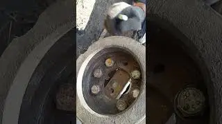 Как снять передний шкив коленвала Д-260