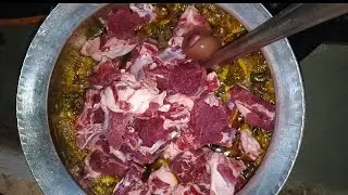 Bhuna gosht recipe by hanumat food / deshi mutton cooking village style