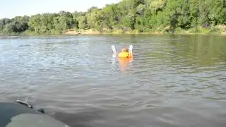 Катя на лыжах 1