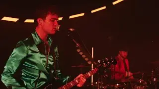 Royal Blood - Trouble's Coming (The Late Late Show Performance)