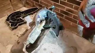 Лада Веста вылетает передача на роботе и горит чек