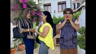 HECHOS MALTRECHOS (vendedoras gandallas)