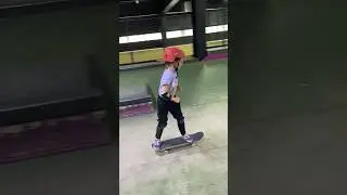 Drop in и Ollie через скейтборд на тренировке в RS House 🛹 