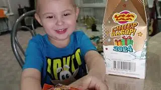 Открываем Новогодний подарочный набор от Влада А4 