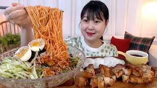 매콤달콤 김치비빔국수 통삽겹바베큐 먹방 Mukbang Spicy Kimchi Bibim-Guksu Pork belly BBQ Koreanfood Noodles