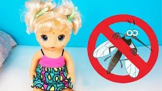 КОМАРЫ ИСКУСАЛИ ЛИЦО АЛИСЫ - МАМА Помогает! Играем с куклой.