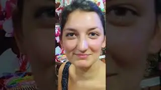 Elle est gifleuse de seins !