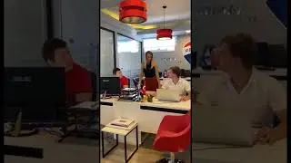 Когда начальник попросил выполнить что-то «срочное» 😅 