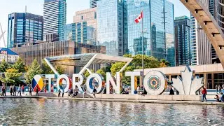 Toronto Canada 🇨🇦 4K UltraHD (HDR) 60 fps Saturday Tour Around Downtown