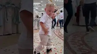 Маленький мальчик взорвал Инстаграм 🔥😂 Зажигает лучше всех 🔥😀