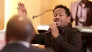 Kalab Tsegaye //ዘማሪ ቃልአብ ፀጋዬ   ስምህ የፀና ግንብ ነው